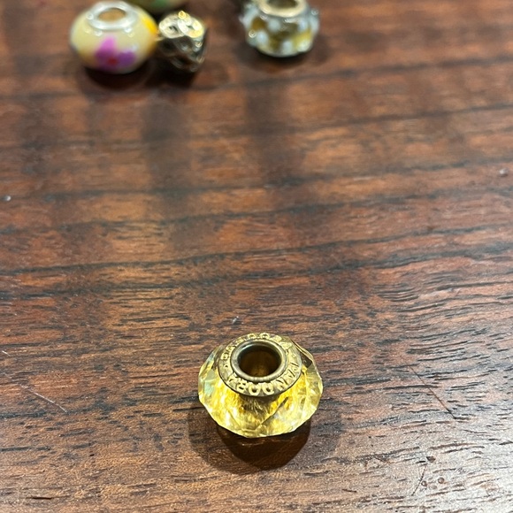 Yellow Pandora bundle - Picture 3 of 5